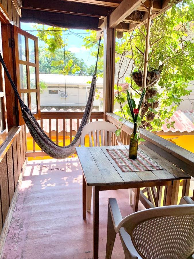 Seabreeze Inn West End Extérieur photo